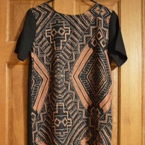 Women's geometrical patterned dress